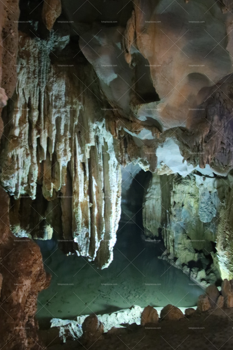 Halong Bay - Titop Island - Surprise Cave, Vietnam