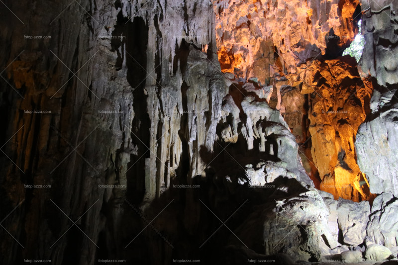 Halong Bay - Titop Island - Surprise Cave, Vietnam