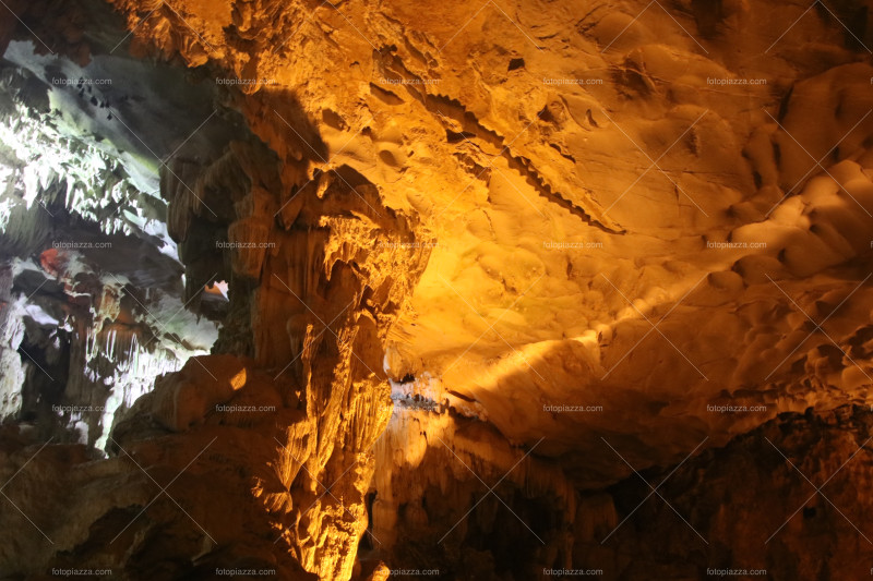 Halong Bay - Titop Island - Surprise Cave, Vietnam